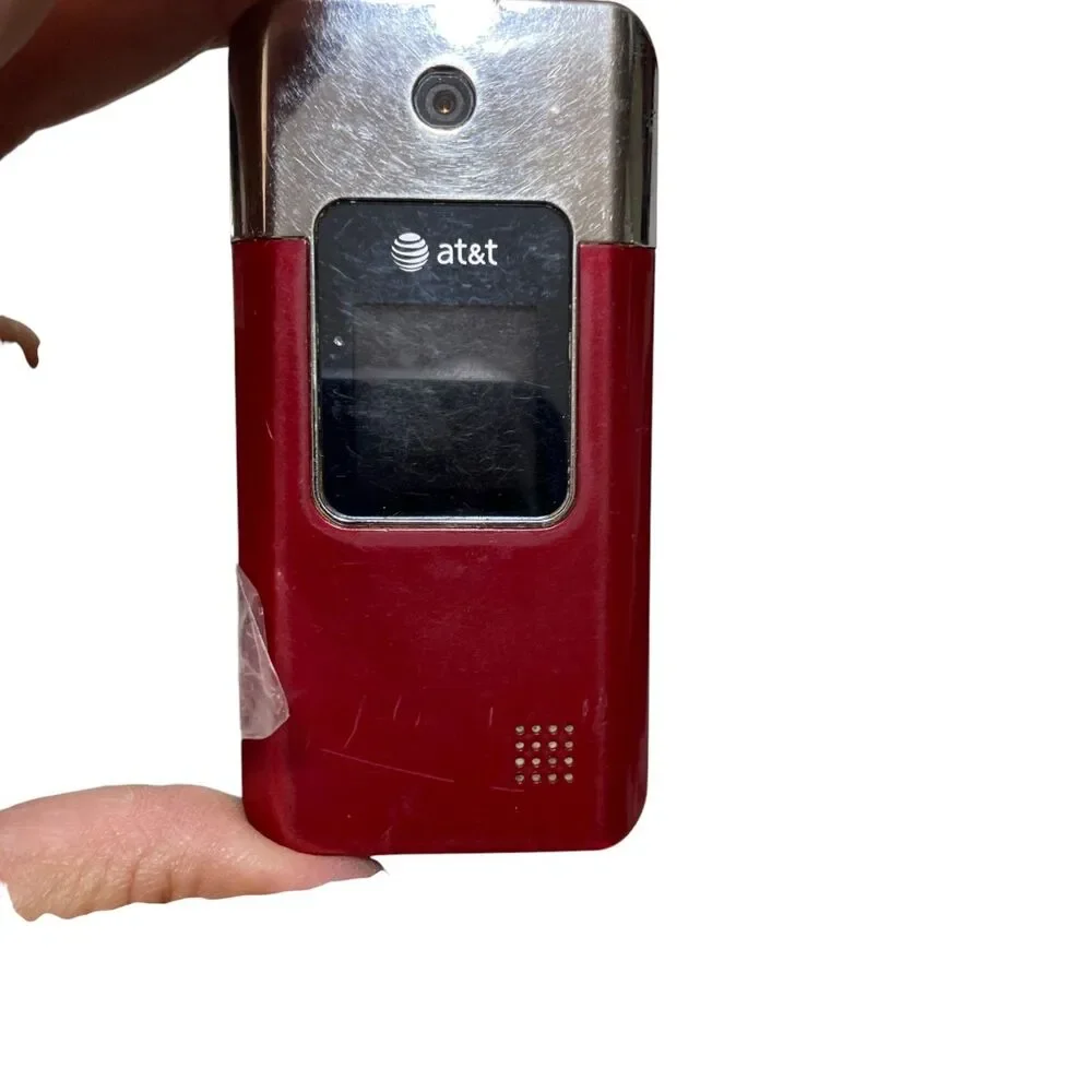 ATT Flip Phone Pantech Red Turns On When‎ Plugged In As Is For Parts
